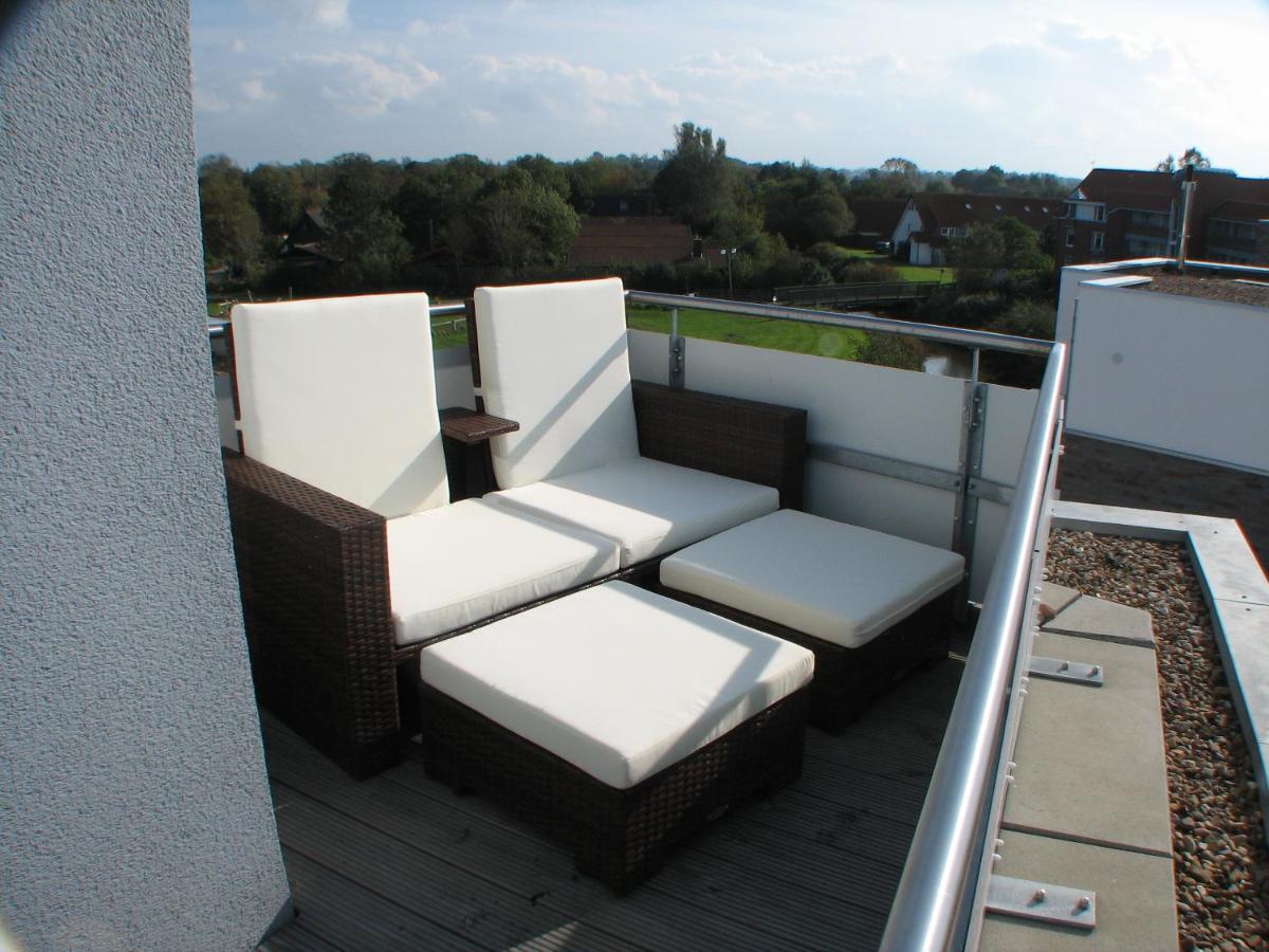 De Lark Apartment